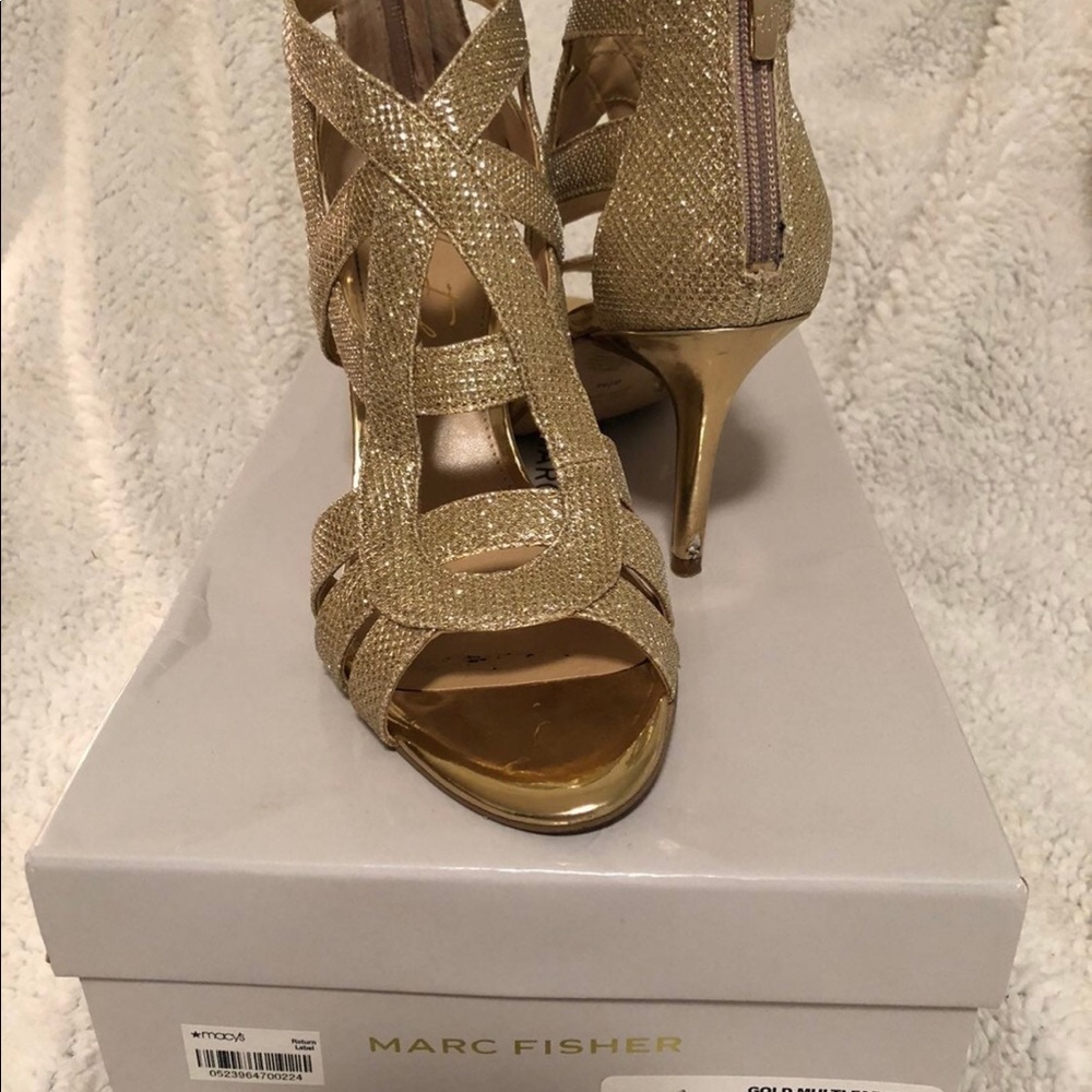 MARC FISHER Gold Heels shoes 8.5  shoes EUC fancy zip up heels wedding shoes